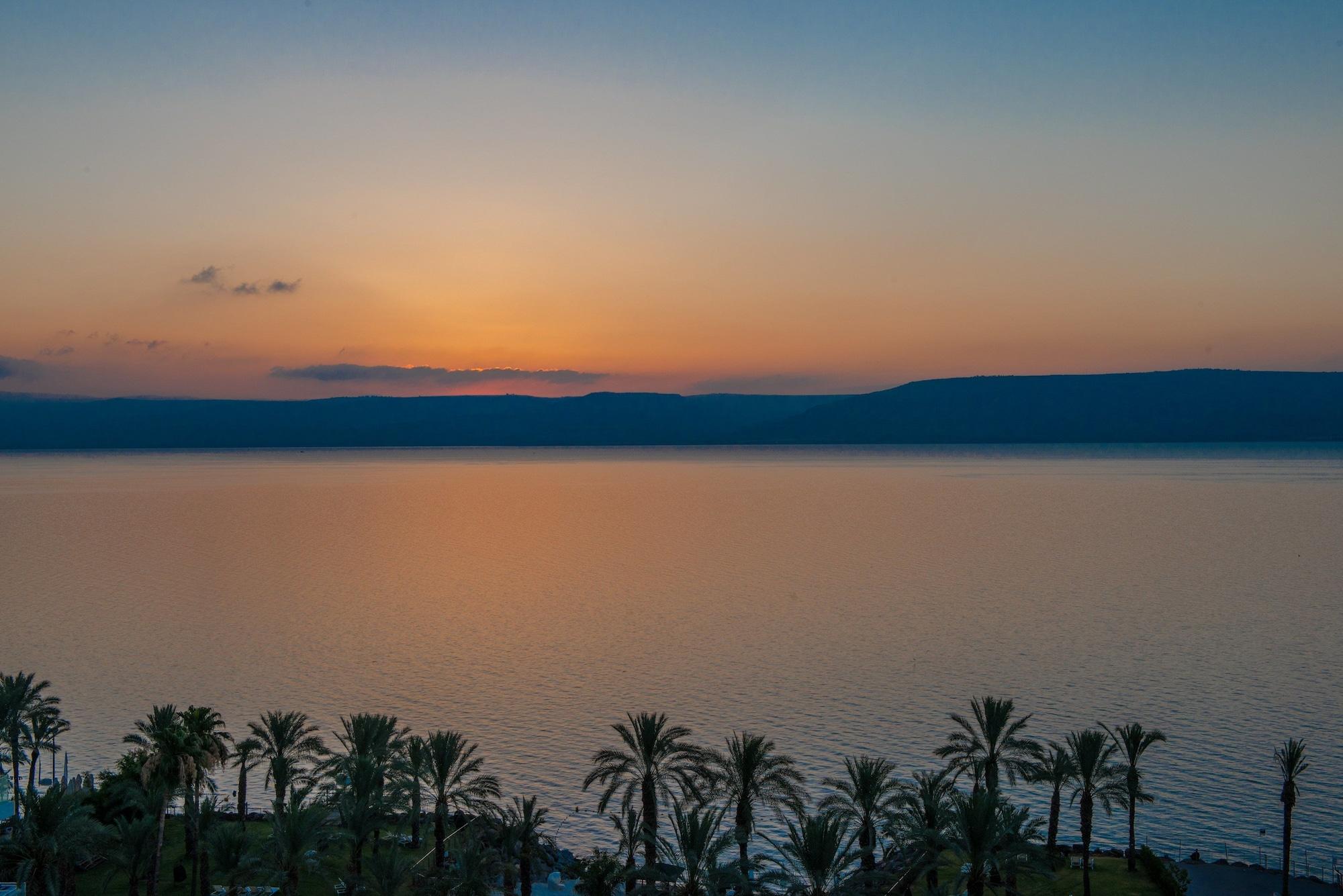 Leonardo Hotel Tiberias Exterior photo